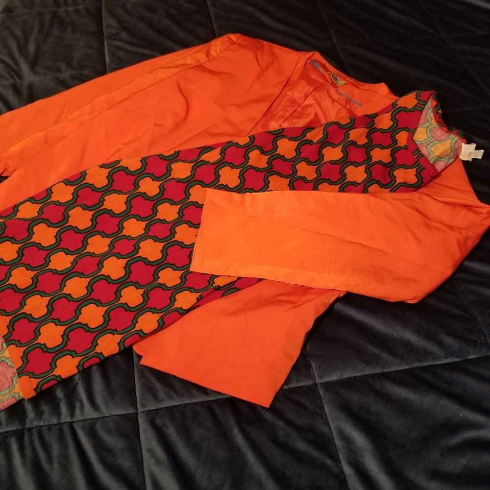 LuLaRoe top